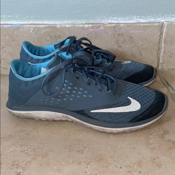 Light Blue Nike’s - Picture 2 of 4